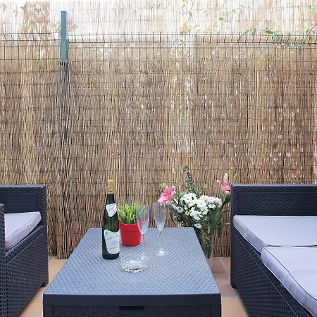 בית הארחה Balkonis 2*