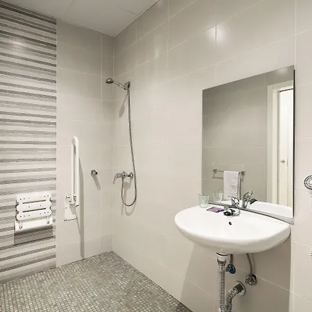 Balkonis Πανσιόν