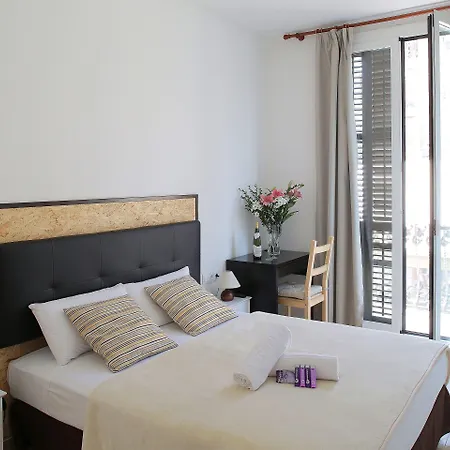 Balkonis Πανσιόν Βαρκελώνη